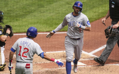 Cubs conectan tres jonrones ante Paul Skenes en victoria 8-3 ante Piratas