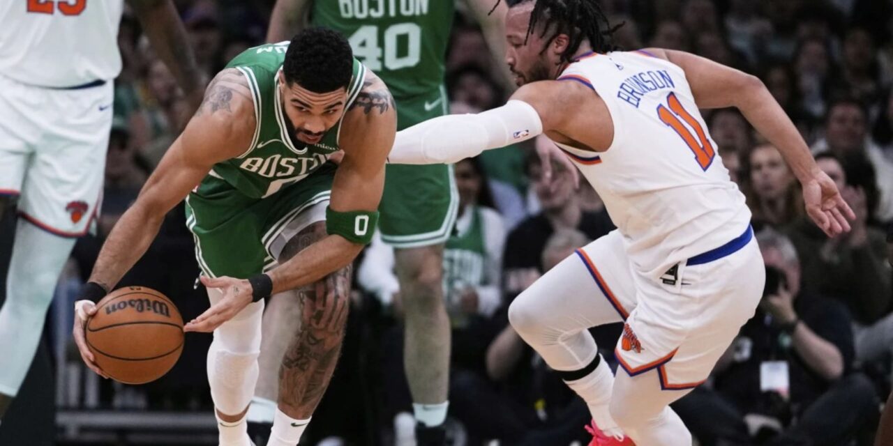 Los Knicks toman ventaja de 2-0 sobre los Celtics después de remontar 20 puntos abajo para ganar 91-90