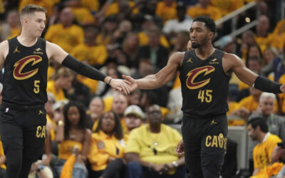 Donovan Mitchell anota 43 y Cavaliers vencen a los Pacers 126-104 para reducir el déficit de la serie a 2-1
