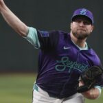 Burnes lanza siete entradas y lidera a Diamondbacks 3-0 sobre Dodgers
