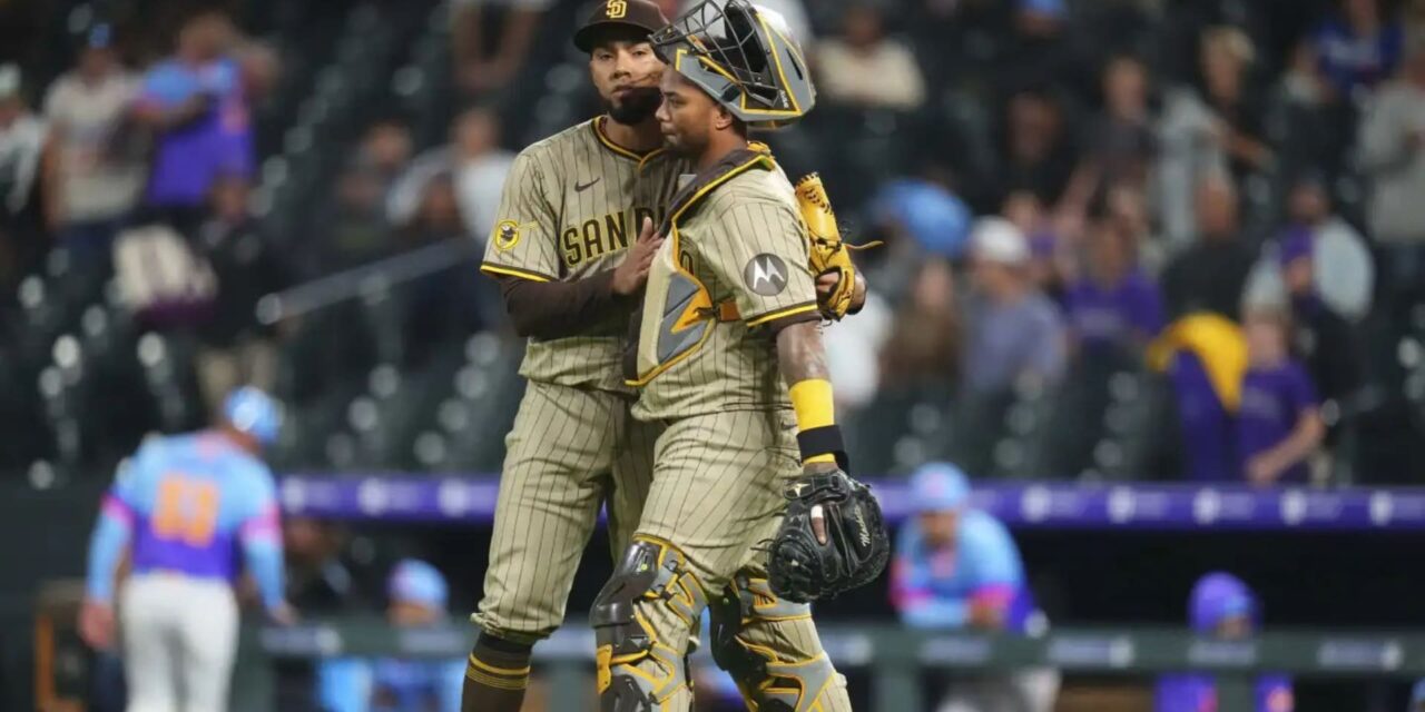 Gavin Sheets tiene 4 carreras impulsadas, Martín Maldonado conecta HR de 2 carreras y Padres vencen a Rockies 13-9