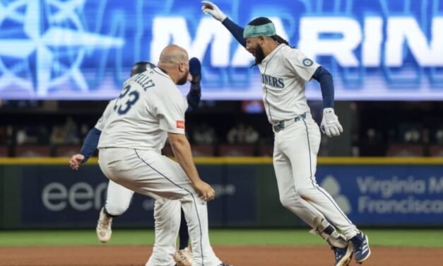 Sencillo de Crawford en la 11ª da a Marineros victoria 2-1 sobre Yankees y rompe racha de 4 derrotas
