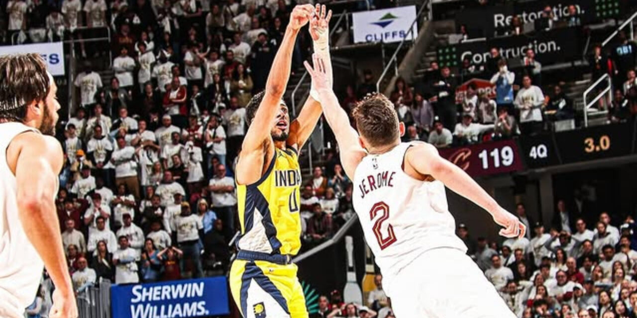 Triple de Haliburton da victoria a Pacers 120-119 sobre Cavs y ventaja 2-0 en serie