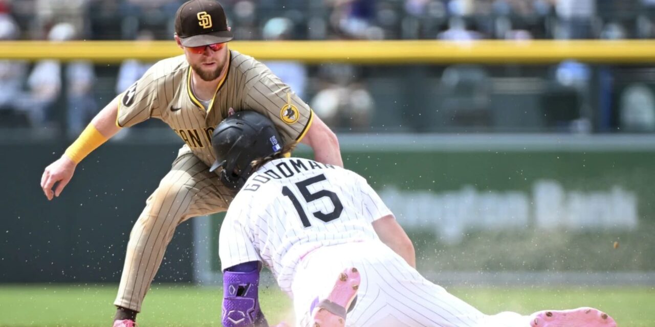 Goodman conecta un doble, un triple y un HR y tiene 5 carreras impulsadas mientras los Rockies vencen a los Padres 9-3