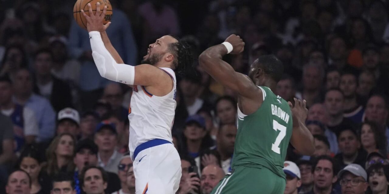 Knicks trituran a Celtics por 119-81 en 6to partido y enfrentarán a Pacers en final del Este