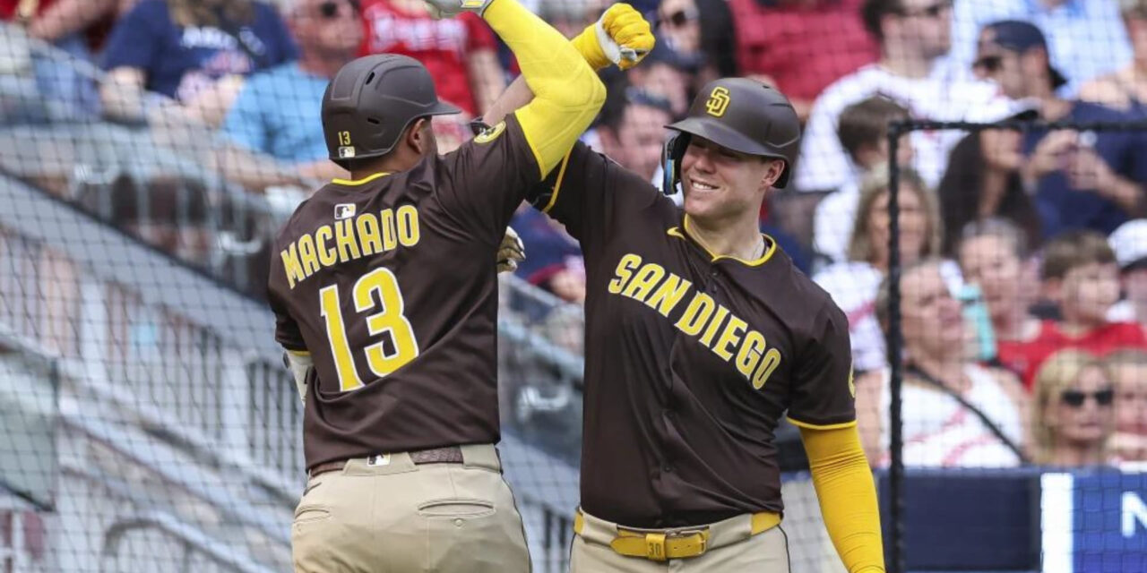 Cronenworth conecta jonrón decisivo y Padres vencen 5-3 a los Bravos