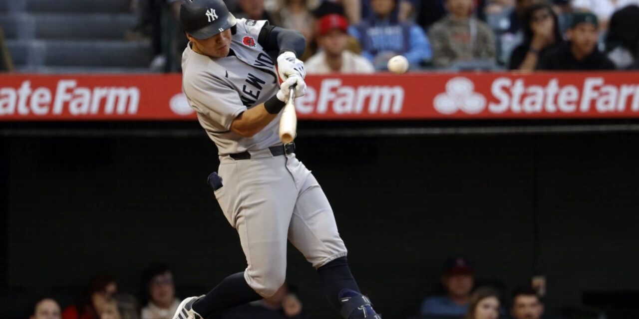 Doble de tres carreras de Volpe impulsan triunfo de Yankees 5-1 ante Angelinos