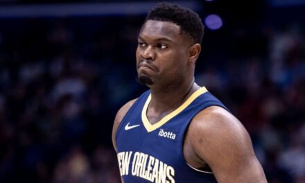 Zion Williamson es demandado por mujer que lo acusa de violencia sexual