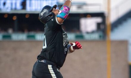 Dos cuadrangulares de Tomás Telis guiaron la victoria astada 11-4 ante Algodoneros de Unión Laguna 