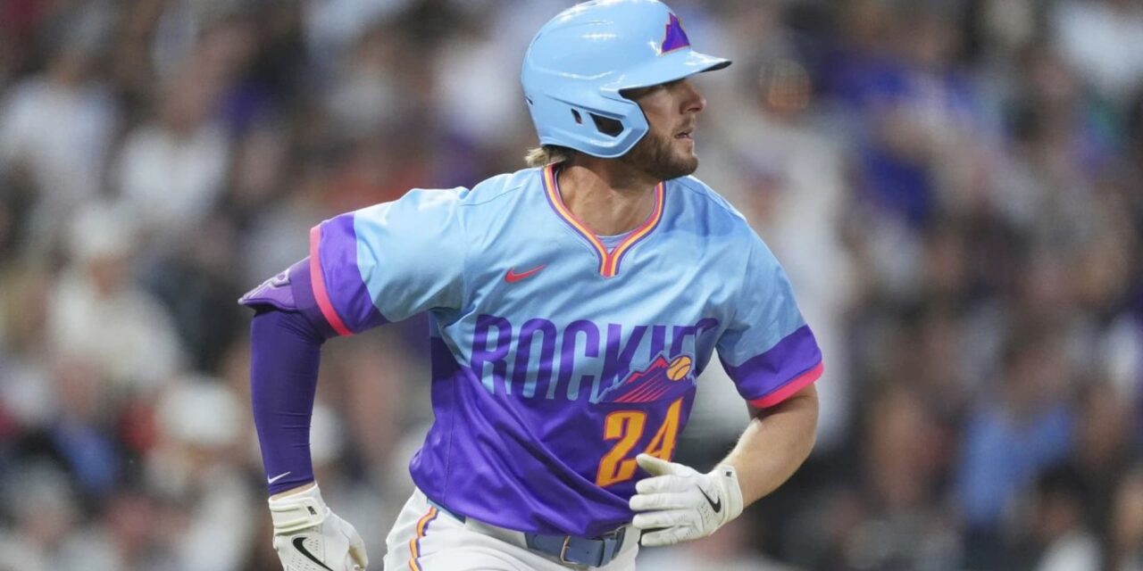McMahon conecta un doble de 2 carreras, Gordon consigue su primera victoria y los Rockies, vencen a los Yankees por 3-2.