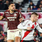 Universitario logra un empate heroico y una histórica clasificación al empatar con River Plate