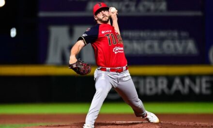 Toros de Tijuana cayó 11-2 ante Acereros del Norte en el tercer juego de la serie