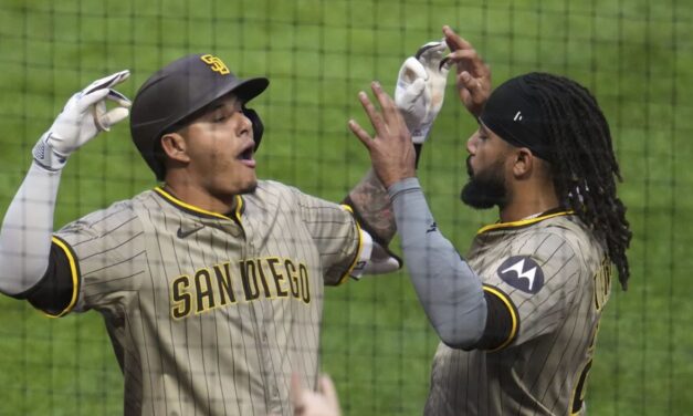 Tatis anota decisiva tras lanzamiento descontrolado y Padres vencen 2-1 a Piratas