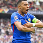 Mbappé conduce a Francia a la victoria 2-0 sobre Alemania por el bronce de la Liga de Naciones