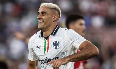 Monterrey arrasa 4-0 a Urawa y se clasifica a octavos de final del Mundial de Clubes