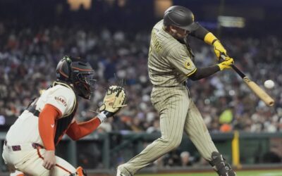 Un elevado de sacrificio de José Iglesias en la 10ma da triunfo 1-0 a Padres sobre Gigantes