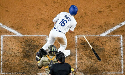 Jonrón decisivo de Will Smith da victoria a Dodgers, 8-6 sobre Padres, en un juego intenso