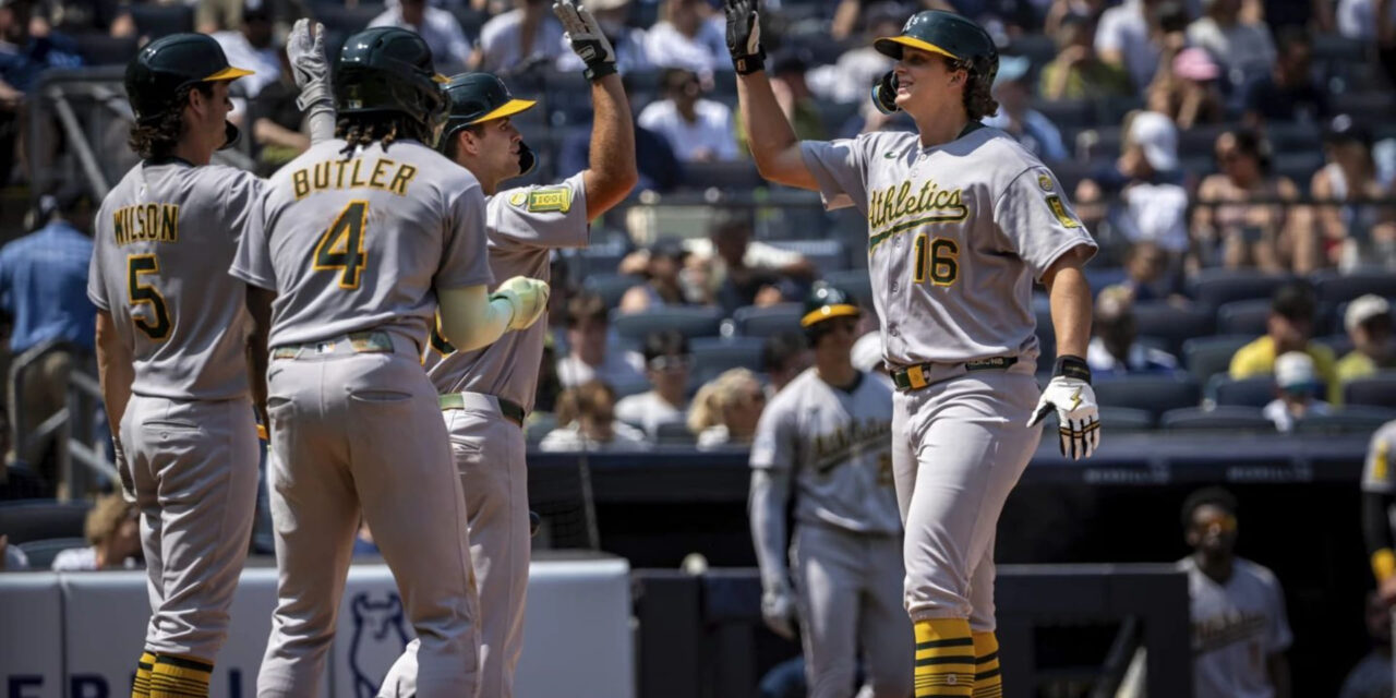 Rooker y Kurtz conectan jonrones y Sears lidera a Atléticos en victoria 7-0 sobre Yankees