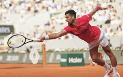 Novak Djokovic logra su victoria número 100 en Roland Garros al superar a Cam Norrie