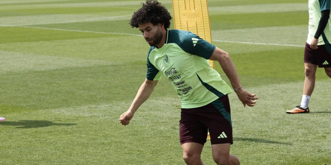 ‘Chino’ Huerta pide a México concentración para evitar sorpresas en el debut