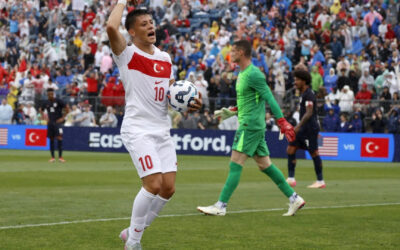 Turquía remonta en amistoso y vence 2-1 a EEUU, que suma su tercera derrota con Pochettino