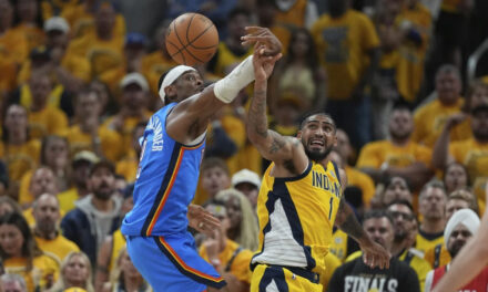 Gilgeous-Alexander brilla al final, Thunder remonta y vence 111-104 a Pacers para empatar Finales