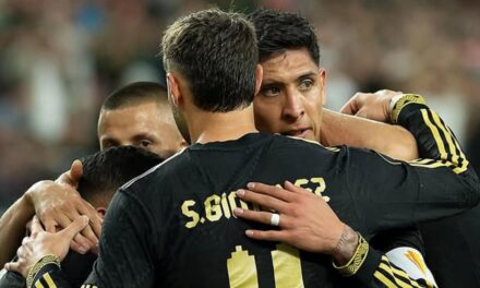 México sufre para vencer a República Dominicana