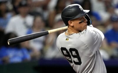 Judge conecta jonrón por 3er juego seguido y Yankees vencen 6-3 a Reales con gran faena de Schmidt