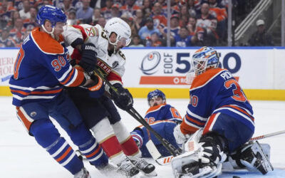 Panthers se acercan a su segundo título consecutivo de la Copa Stanley al vencer a los Oilers en Juego 5