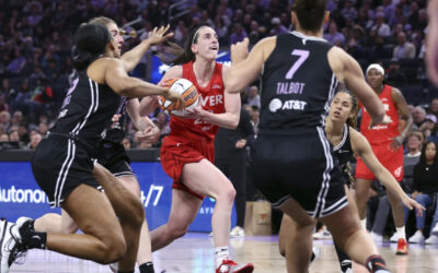 Valkyries remontan y superan a Caitlin Clark y al Fever 88-77