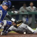 Yankees anotaron una carrera tardía para vencer a los Reales 1-0 y completar la barrida