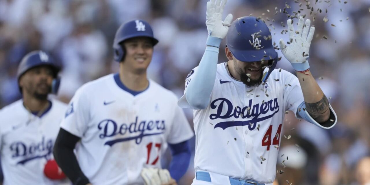 Jonrón de tres carreras de Andy Pagés da victoria 5-4 a Dodgers sobre Gigantes