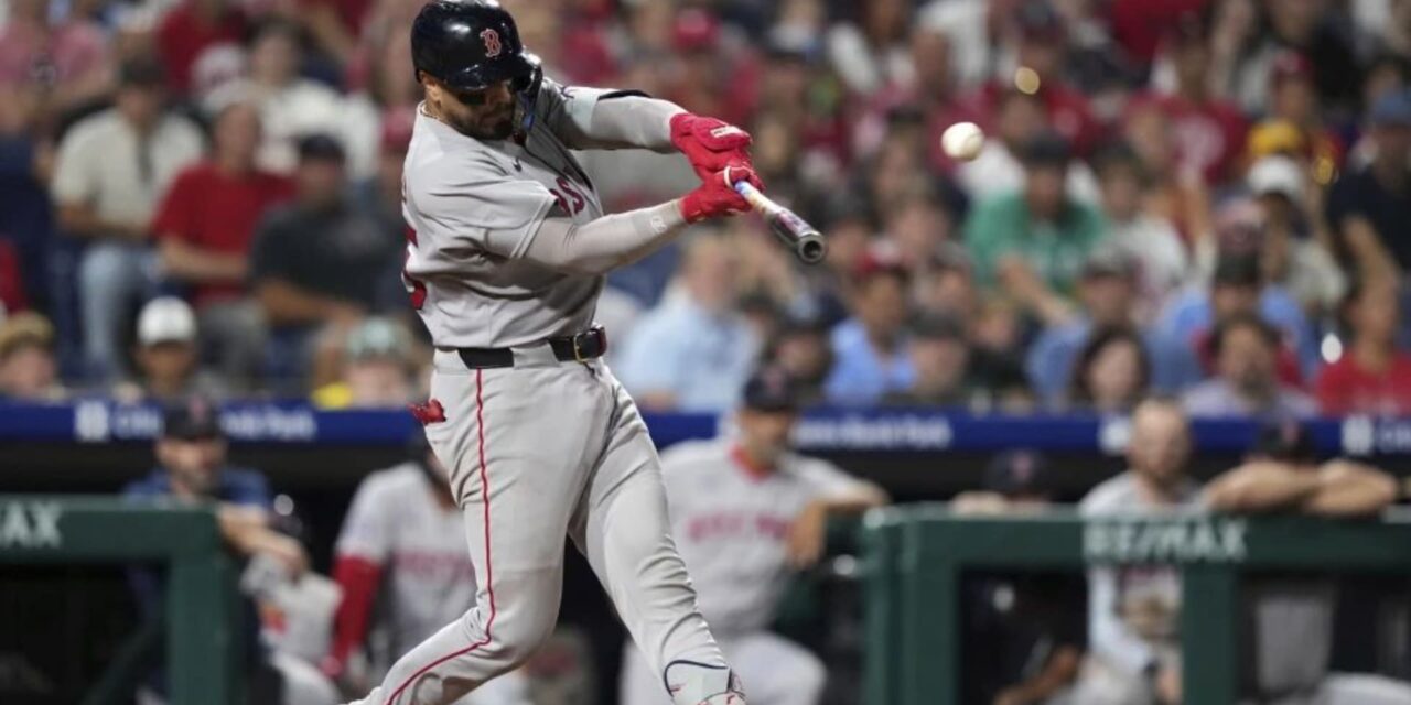 Cuadrangular de dos carreras de Narváez en la 11ma da triunfo 9-8 a Medias Rojas sobre Filis