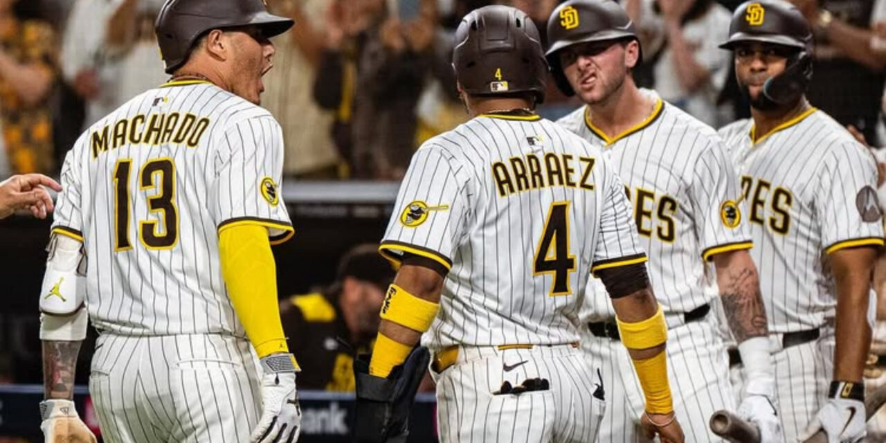 Machado ayuda a Padres a superar 7-1 a Mets con jonrón y Soto sale lesionado