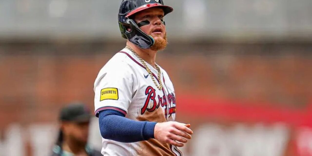 Bravos ponen en asignación a Alex Verdugo