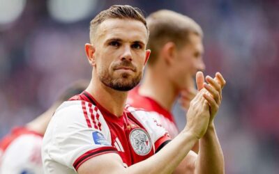 Jordan Henderson regresa a la Liga Premier al fichar con Brentford