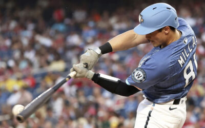 Lowe pega jonrón y Nacionales derrotan a Padres 4-2 para romper racha de 5 derrotas