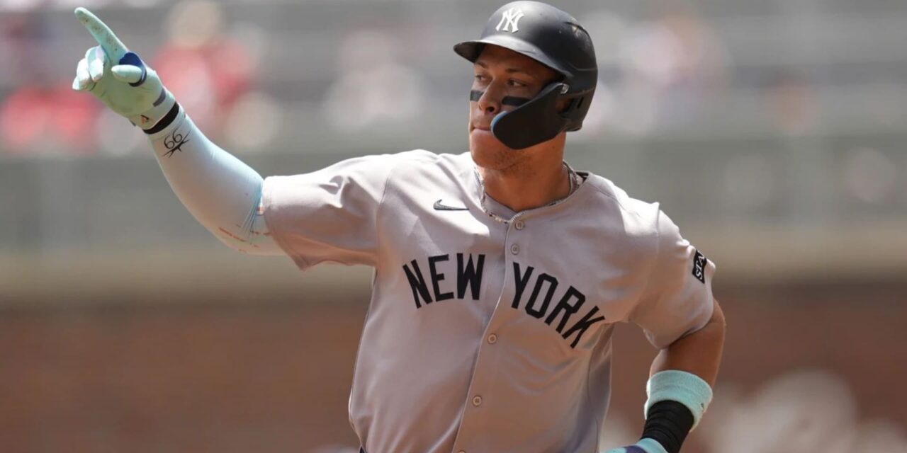 Judge iguala a A-Rod con su jonrón 351 en la victoria 4-2 de Yankees sobre Bravos