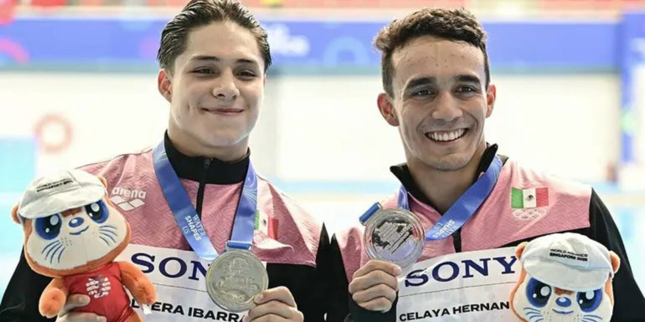 Juan Celaya y Osmar Olvera ganan plata en el Campeonato Mundial