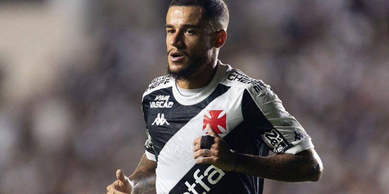 Coutinho completa su traspaso del Villa al Vasco da Gama de Brasil
