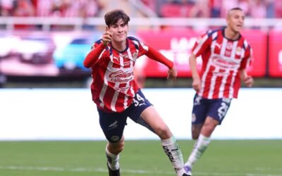 ‘Hormiga’ González da triunfo a Chivas