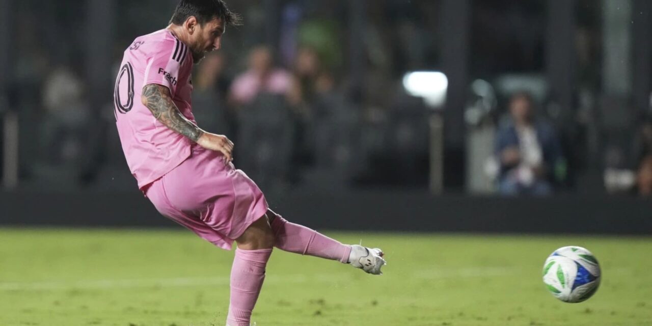 Messi hila 5to partido con múltiples goles y Miami rompe racha invicta de Nashville al vencerlo 2-1