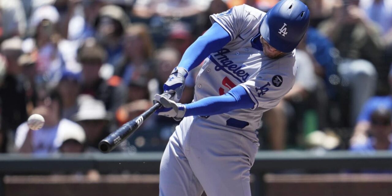 Sencillo de Freeman en la 11ª corona remontada de Dodgers, que vencen 5-2 a Gigantes