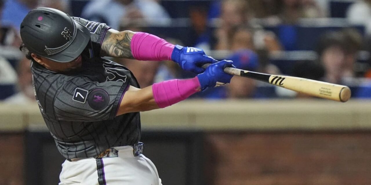 Jonrón de Álvarez ayuda a los Mets a vencer nuevamente a los Angelinos