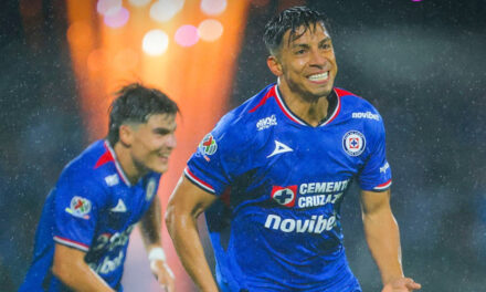 Cruz Azul golea a León