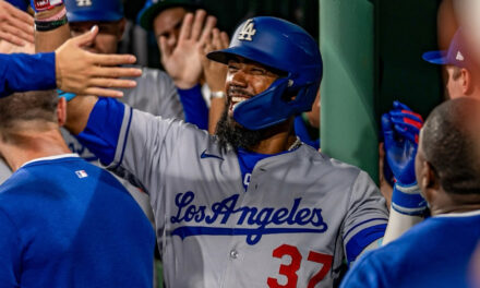 Dodgers vencen 5-2 a Medias Rojas con jonrón de Hernández; termina racha de Ohtani