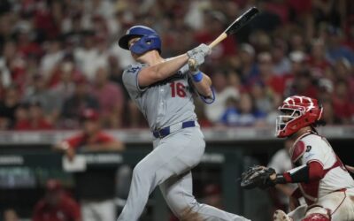 Doble de Will Smith en la novena da triunfo 5-4 a Dodgers sobre Rojos