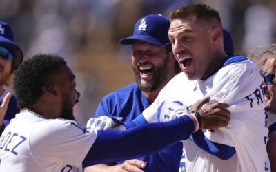 Freeman impulsa 2 carreras en el noveno y los Dodgers vencen a los Twins 4-3