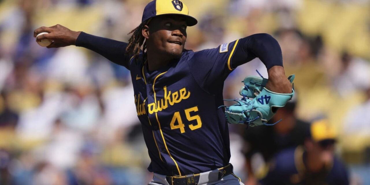 Brewers superan 6-5 a Dodgers para su 10ma victoria consecutiva y barren la serie de temporada
