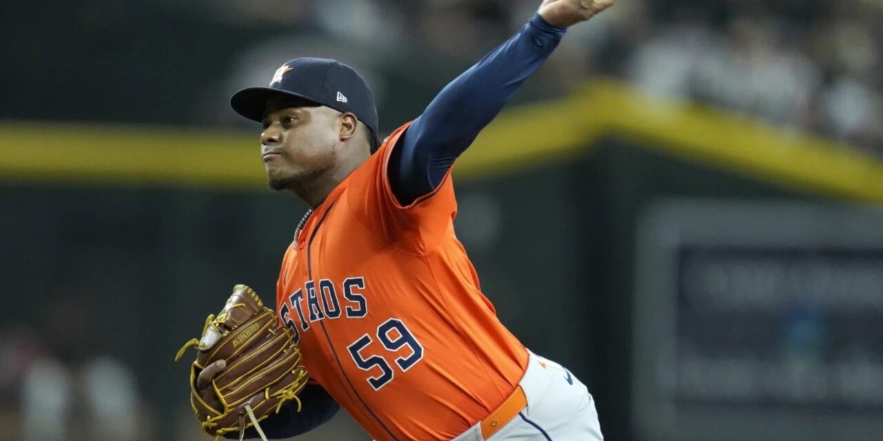 Valdez amplía su racha a 10 victorias y Astros remontan para vencer 3-1 a Diamondbacks